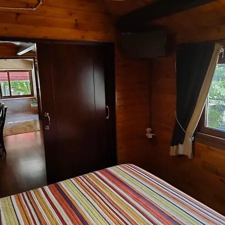 De Madera Junto Al Jaras Chalet Córdoba