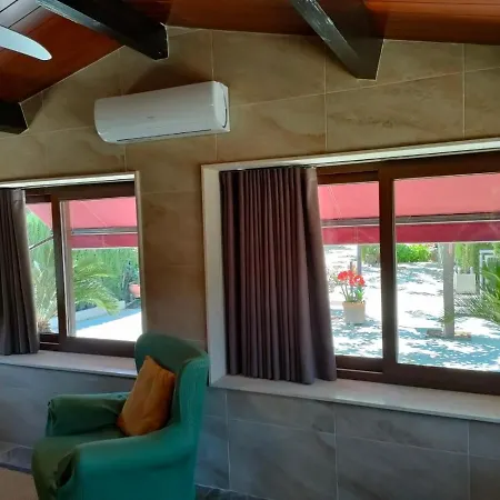 De Madera Junto Al Jaras Chalet Córdoba