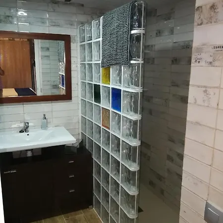 Chalet De Madera Junto Al Jaras *